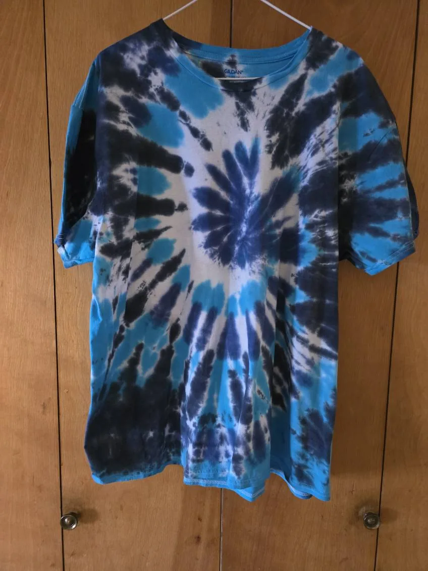 Tie-Dye t-shirt design 6.
